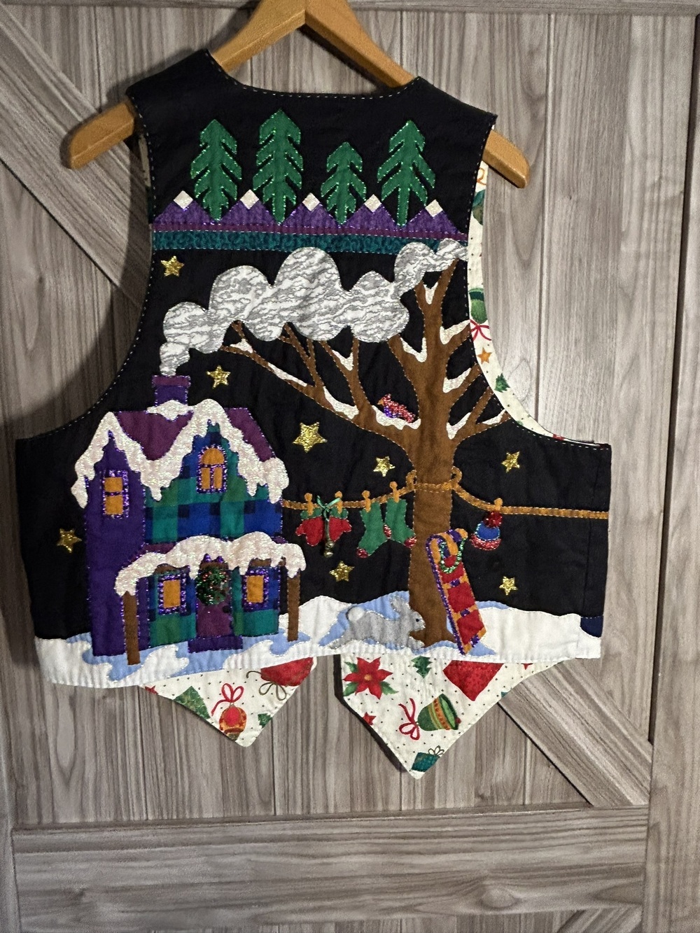 Vintage Quilted Christmas Vest Handcrafted Winter Cabin Snowman Scene L/XL